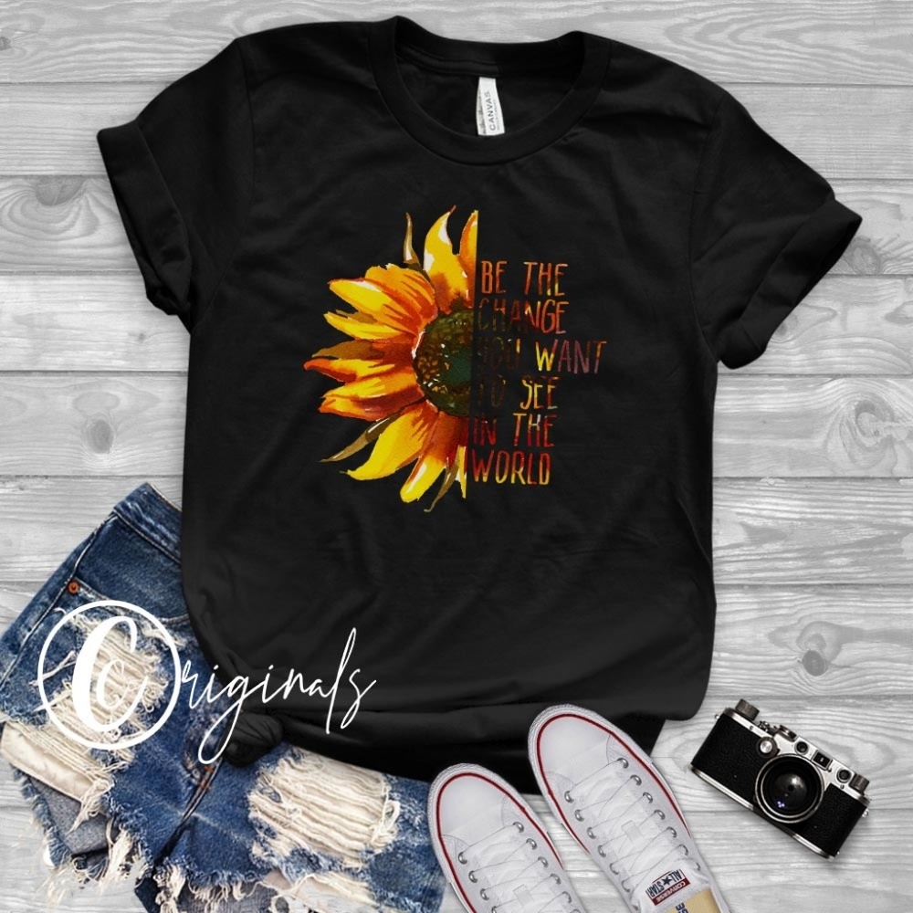 Be the change graphic tee